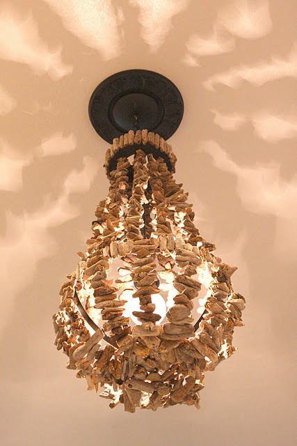 light fixture.JPG