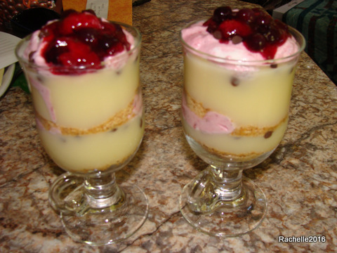 strawberrycheesecakeparfaits.jpg