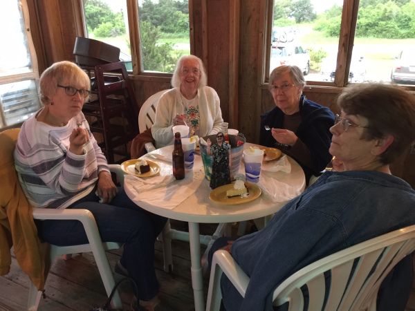 Key Lime Pie gang at Top Dog!  Judy, Peggy, Marianne, and Jill